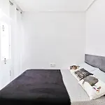 аcogedor De Dos En شقة *