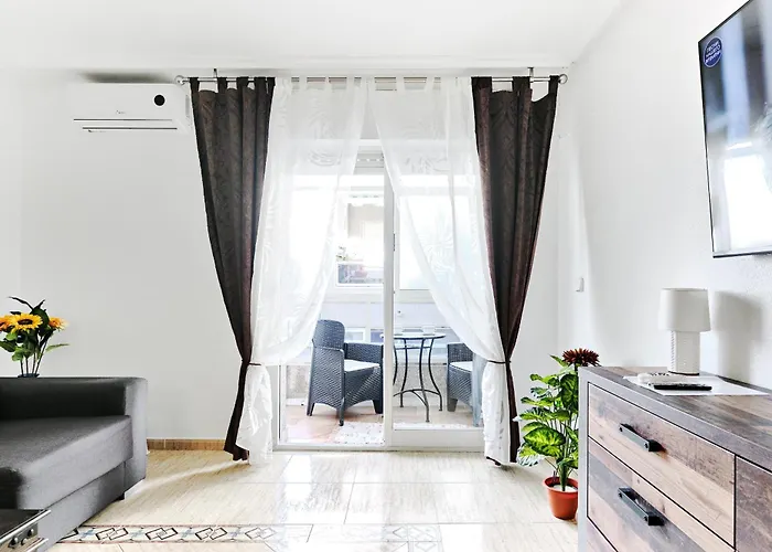 аcogedor De Dos En Apartamento