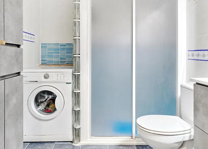 аcogedor De Dos En Apartamento *