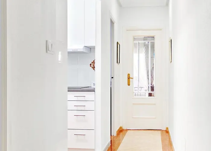 аcogedor De Dos En Apartamento